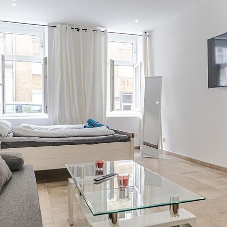 9 Min From City Center - Lovely Studio Near U1 Reumannplatz Wien Ngoại thất bức ảnh